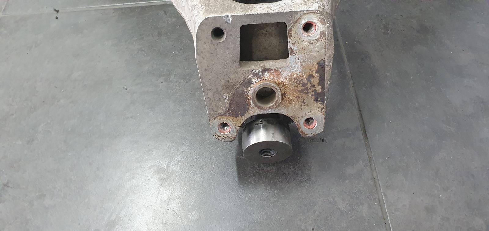 2007 Renault Megane Left Front Upper Control Arm View Auto part Left Front Upper Control Arm Renault Megane 2007