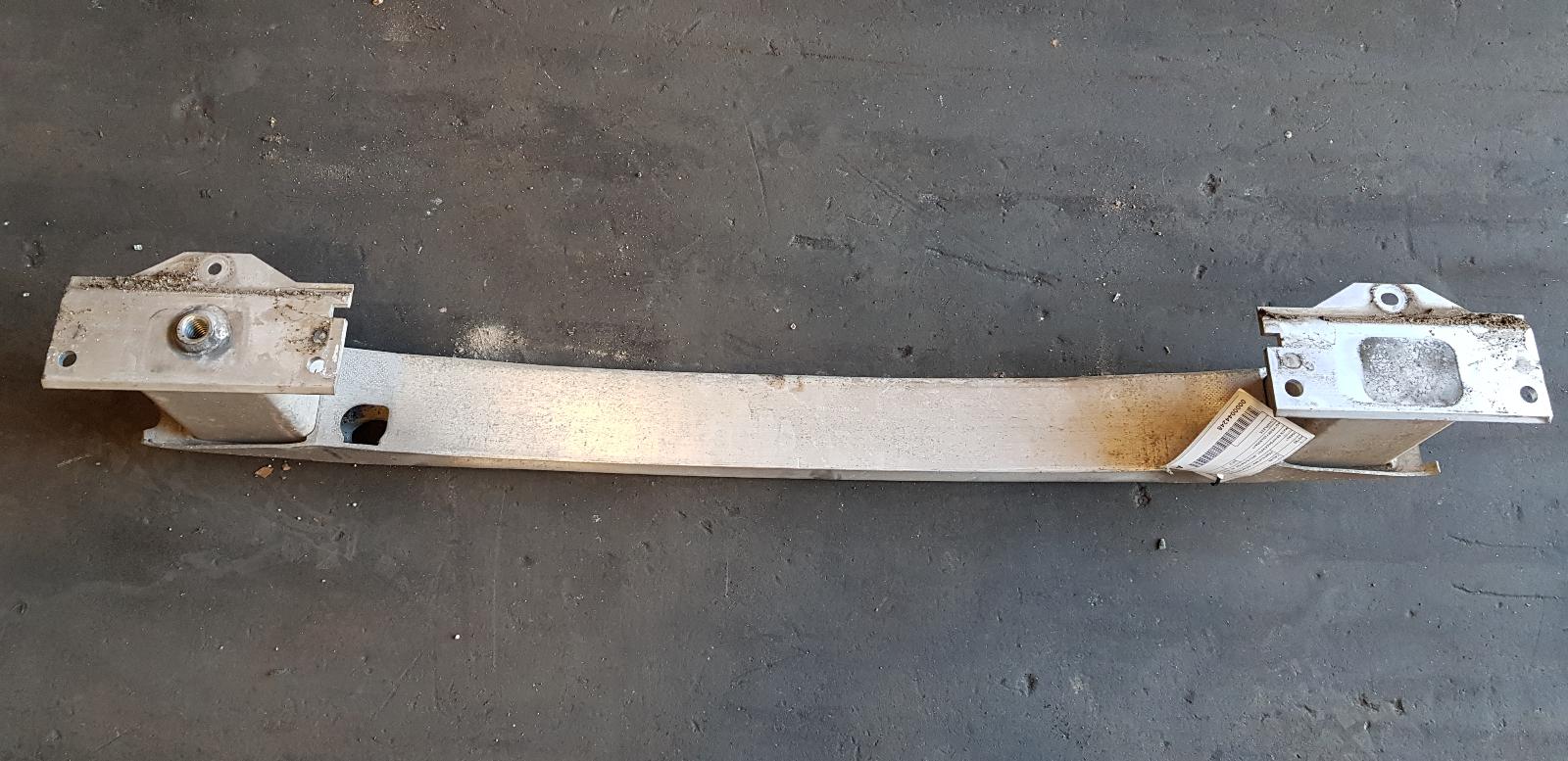 View Auto part R/Bar Bracket/Reinfo Holden Cruze 2012