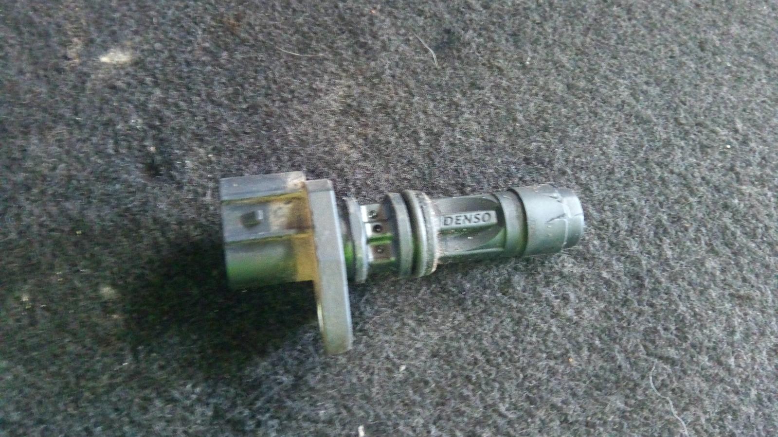 View Auto part Crank/Cam Sensor Nissan Pathfinder 2006