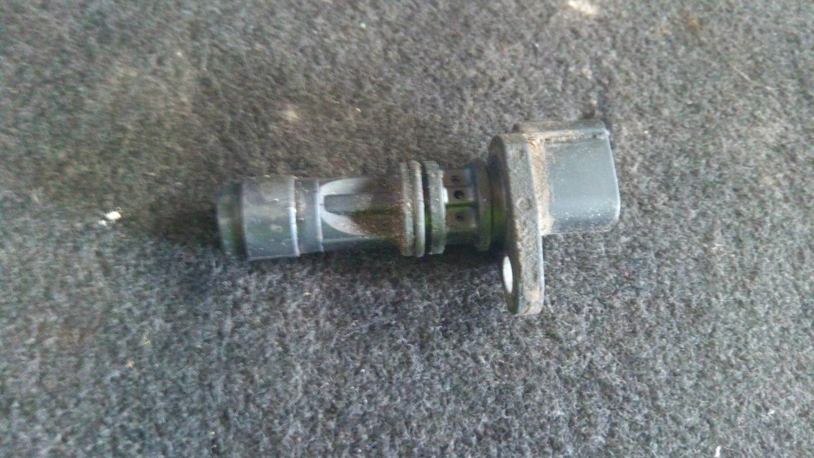 View Auto part Crank/Cam Sensor Nissan Pathfinder 2006