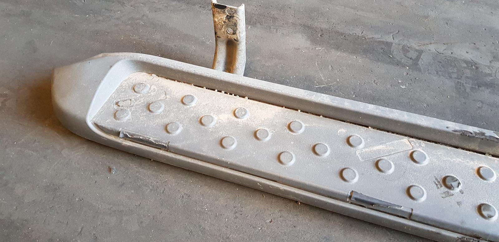 View Auto part Side Step/Skirt Nissan Pathfinder 2006