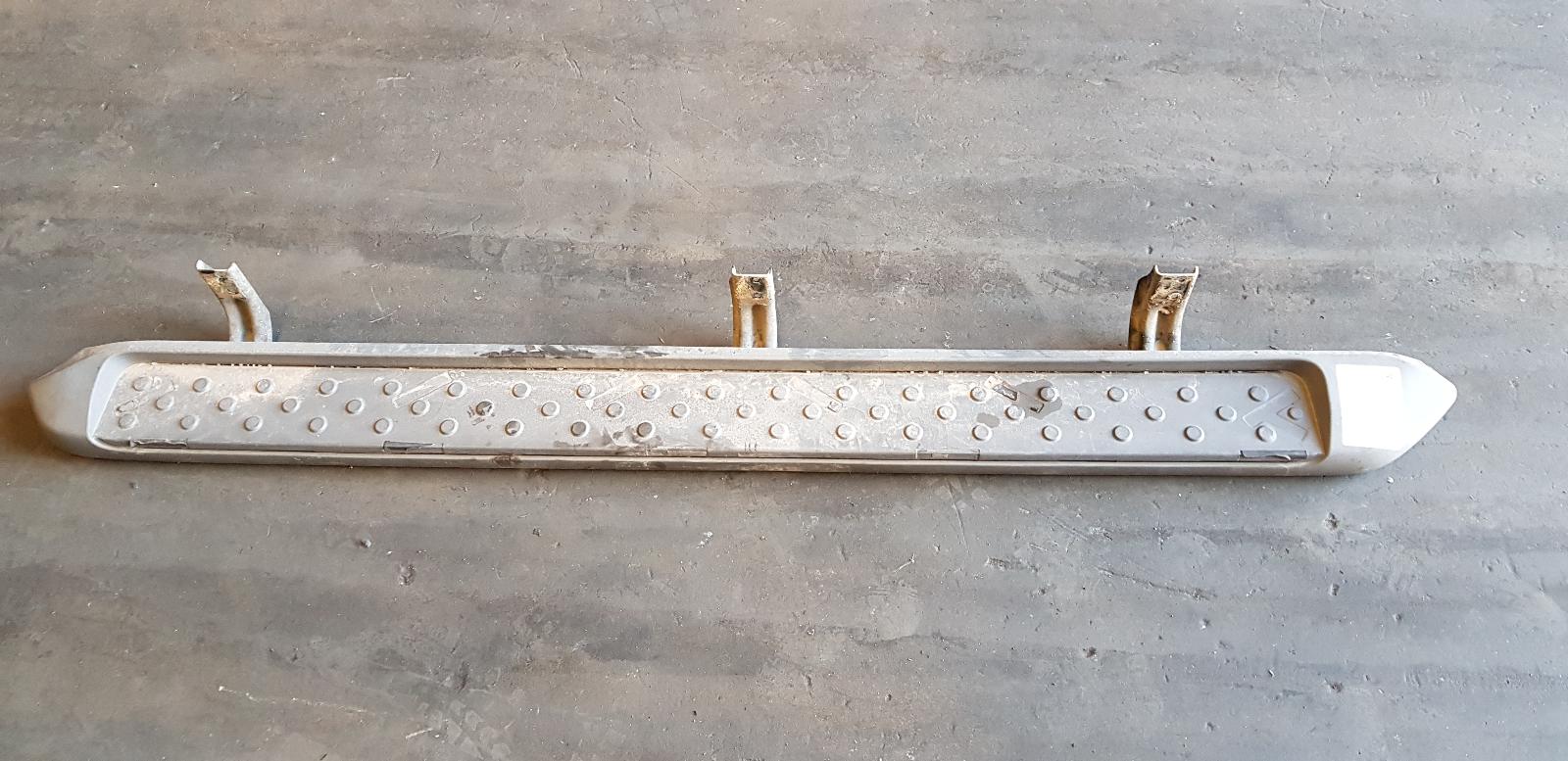 View Auto part Side Step/Skirt Nissan Pathfinder 2006