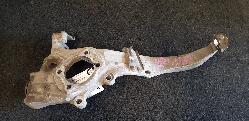 View Auto part Right Front Hub Assembly Nissan Stagea 2001