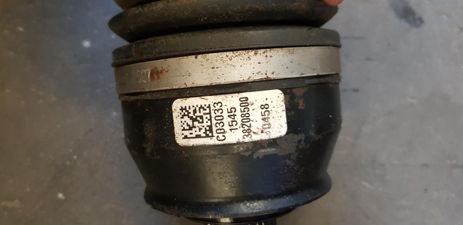 2015 Jeep Cherokee Left Driveshaft View Auto part Left Driveshaft Jeep Cherokee 2015