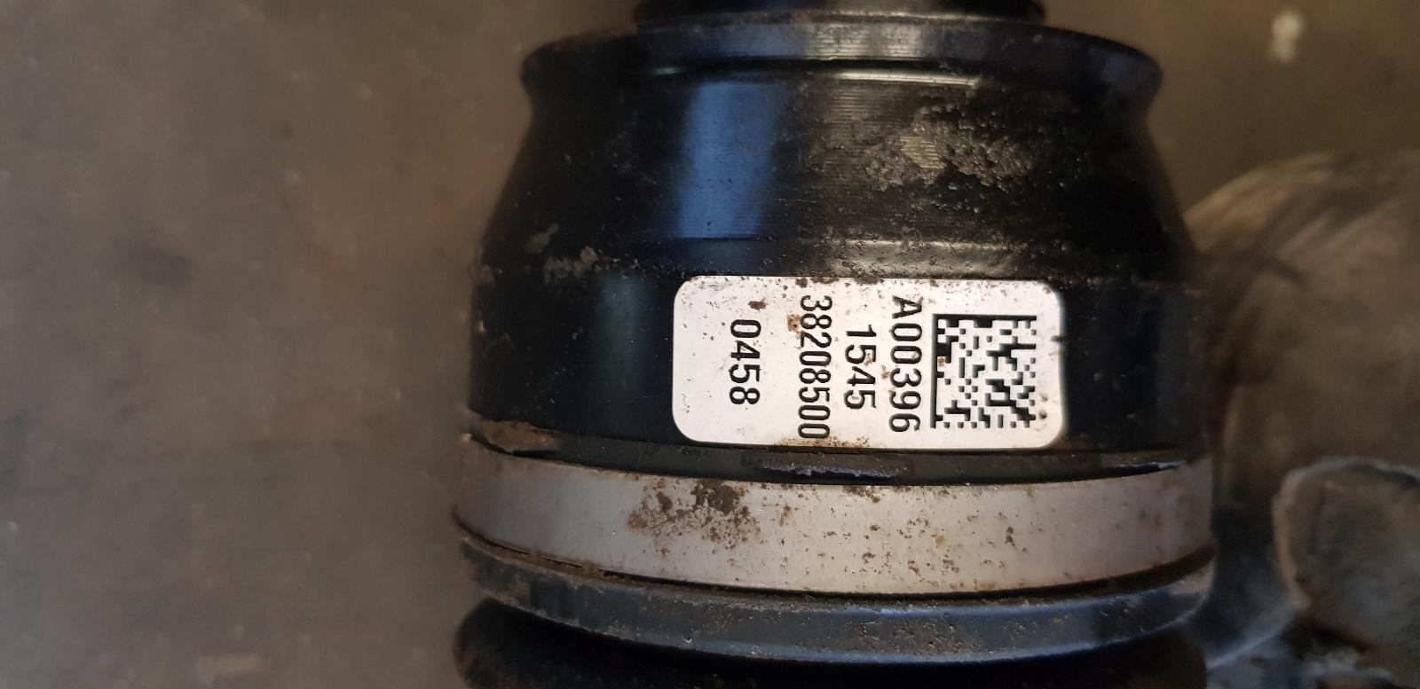 View Auto part Right Driveshaft Jeep Cherokee 2015