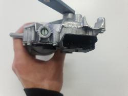 View Auto part Wiper Motor Renault Master 2017