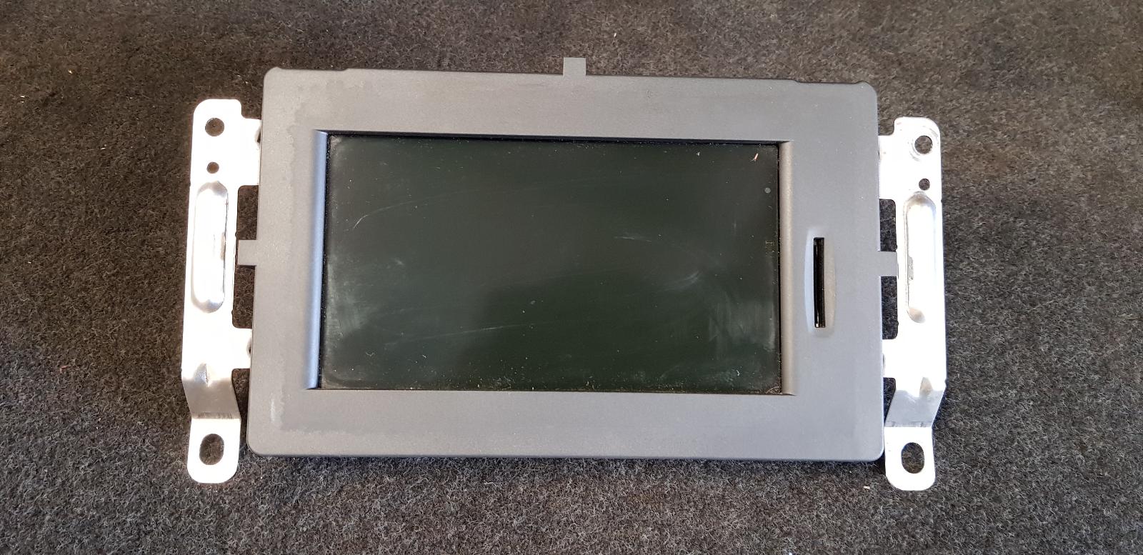 View Auto part Radio/Cd/Dvd/Sat/Tv Renault Kaleos 2013