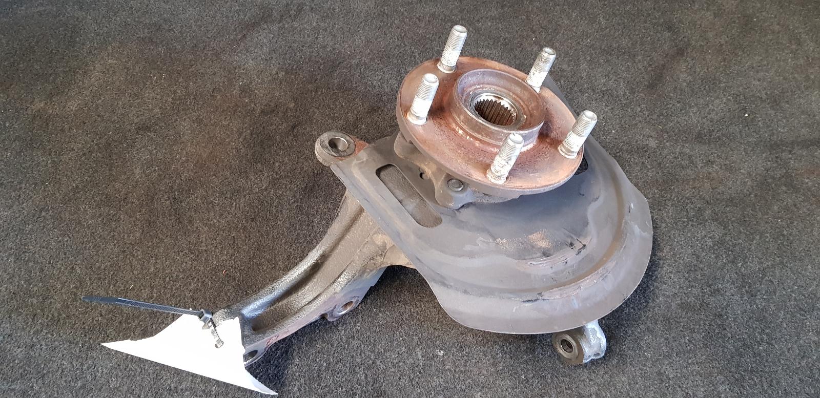 2013 Renault Kaleos Right Front Hub Assembly View Auto part Right Front Hub Assembly Renault Kaleos 2013