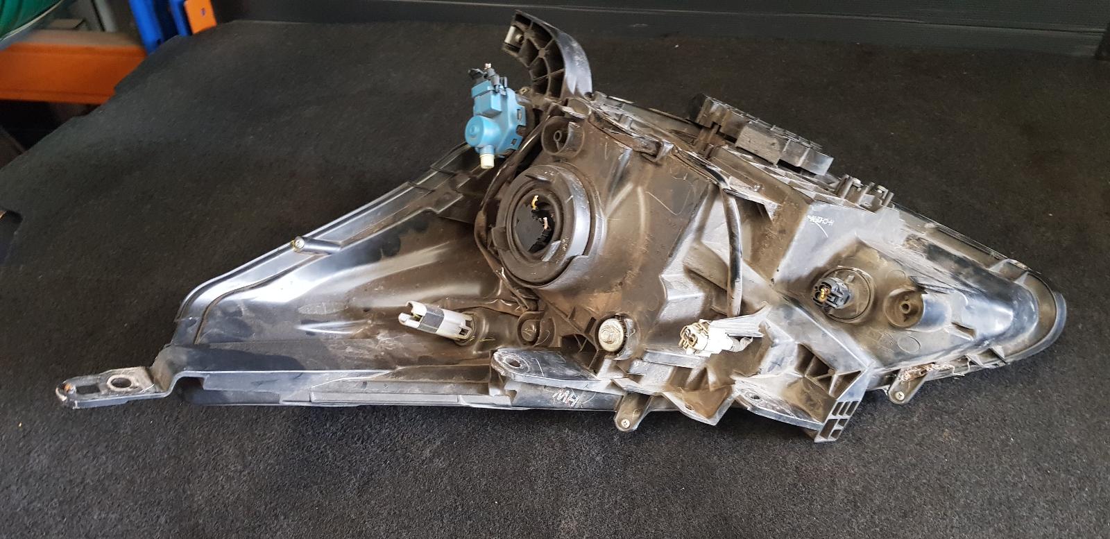 2013 Nissan Pulsar Right Headlamp View Auto part Right Headlamp Nissan Pulsar 2013