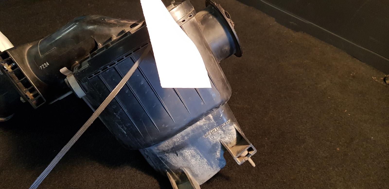 View Auto part Air Cleaner/Box Nissan Patrol 1998