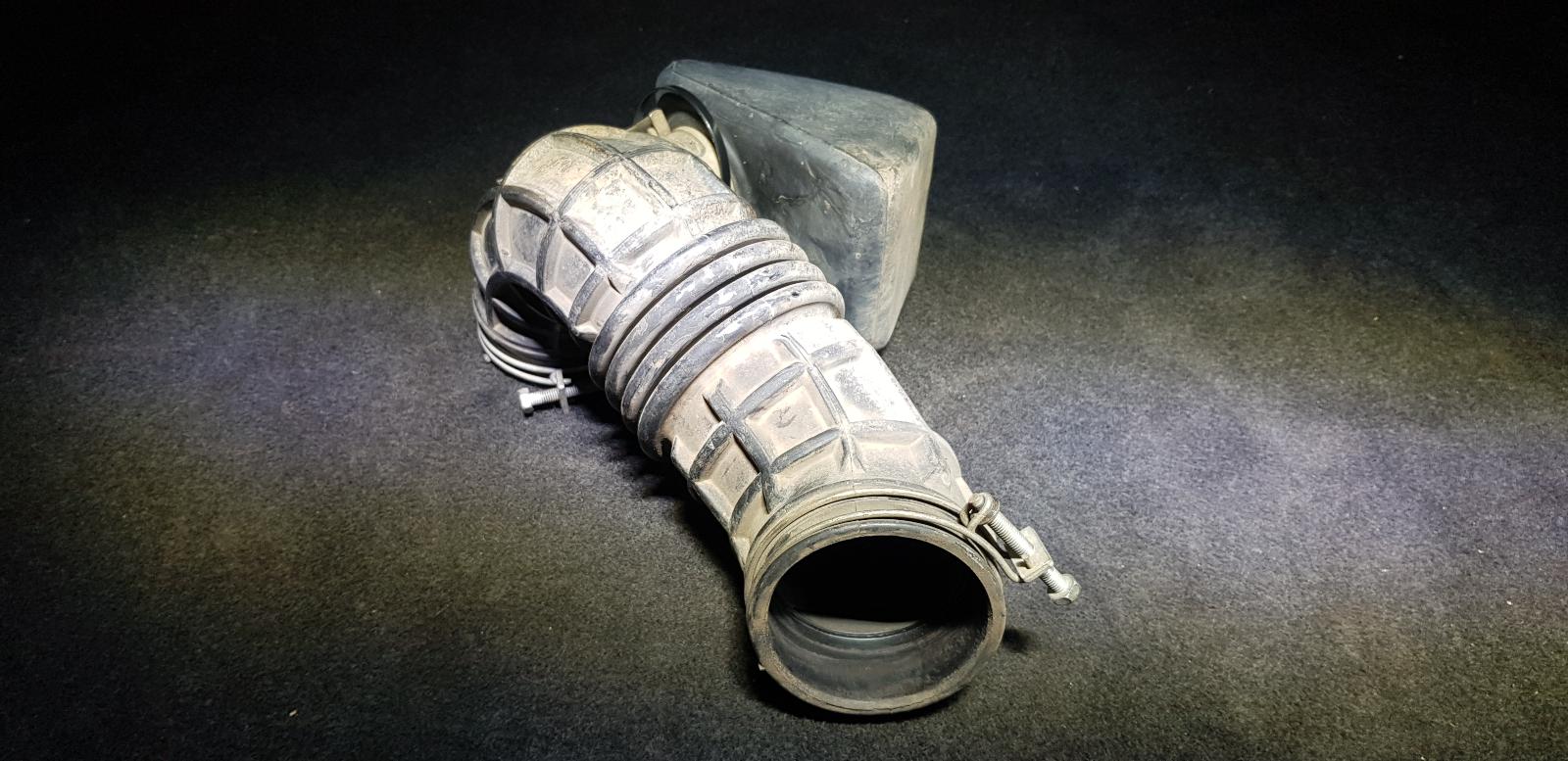 View Auto part Air Cleaner Duct/Hos Nissan Patrol 1998