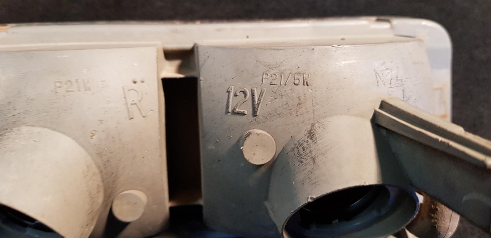 View Auto part Right Taillight Nissan Patrol 1998