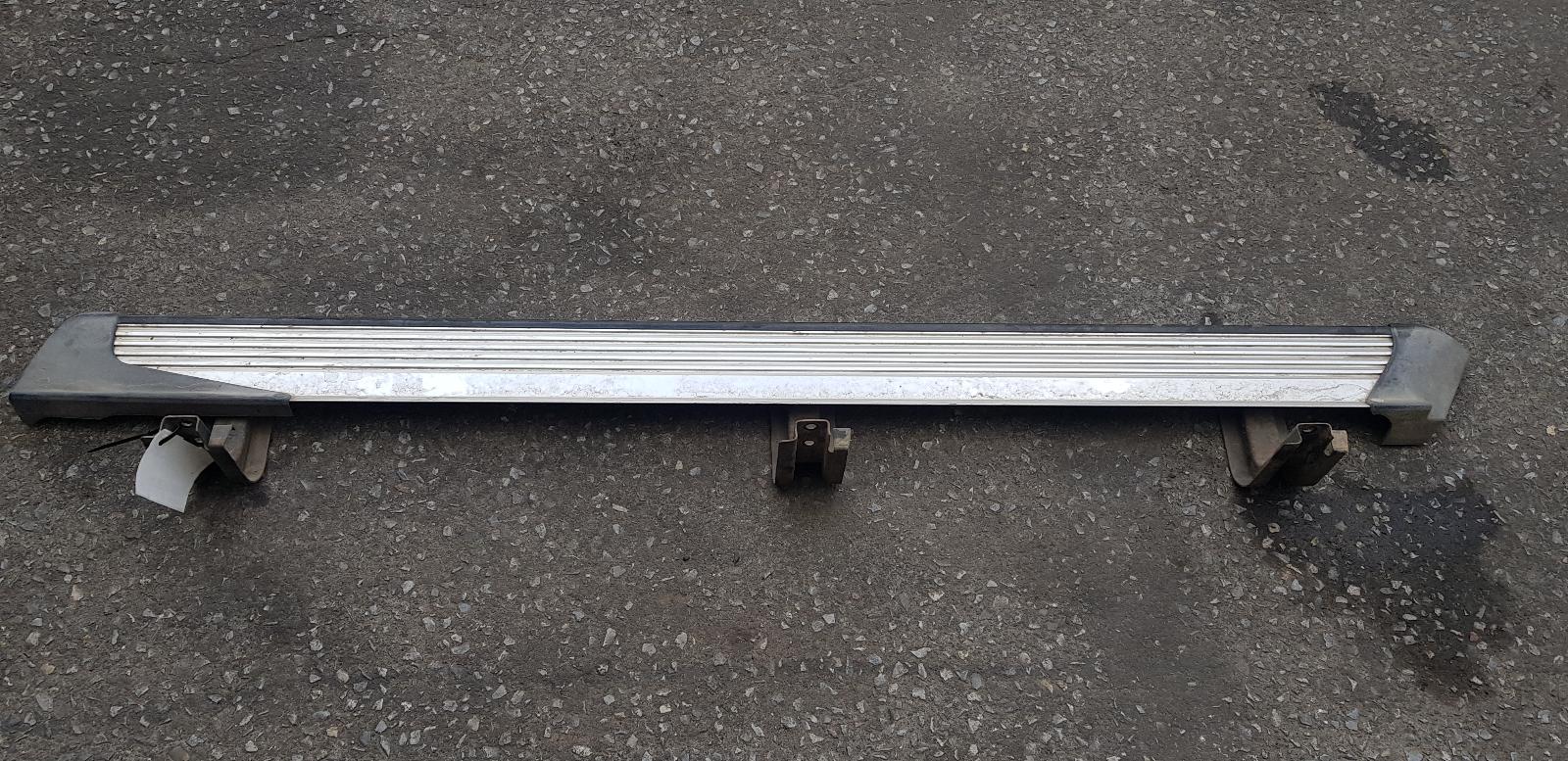 View Auto part Side Step/Skirt Nissan Patrol 1998