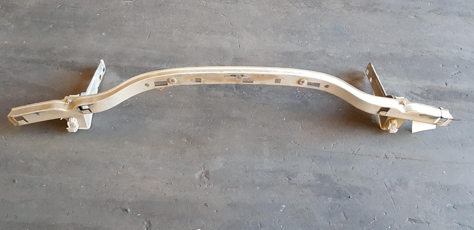 View Auto part F/Bar Reinforc/Brack Nissan Xtrail 2002