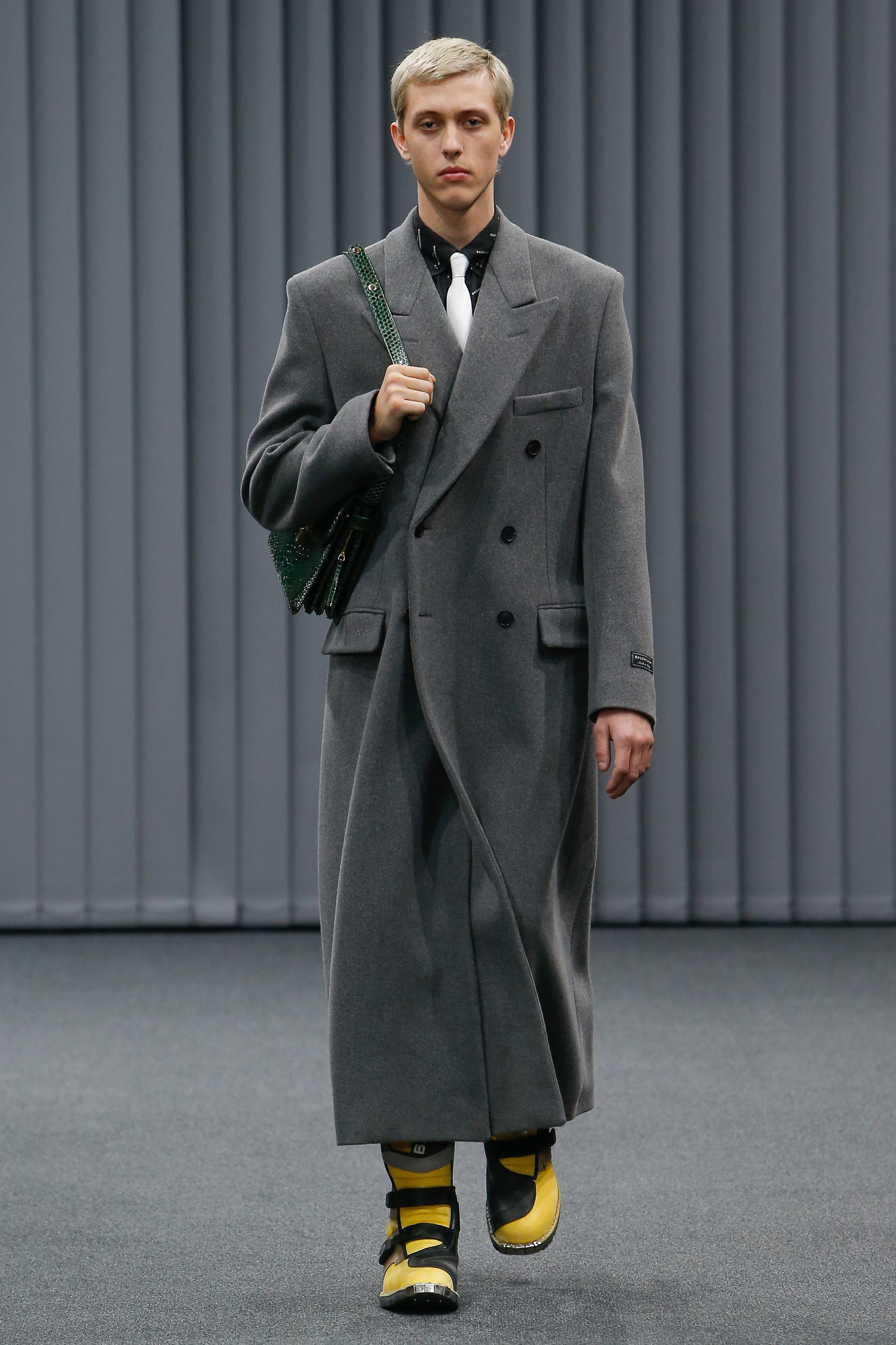 Bernie Sanders reviews Balenciaga's latest runway, hilarity ensues