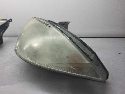 View Auto part Right Headlamp Ford Focus 2003