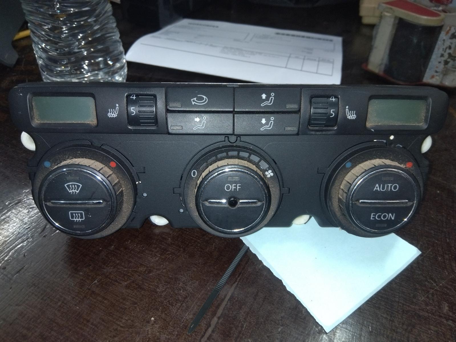 View Auto part Heater/Ac Controls Volkswagen Golf 2007