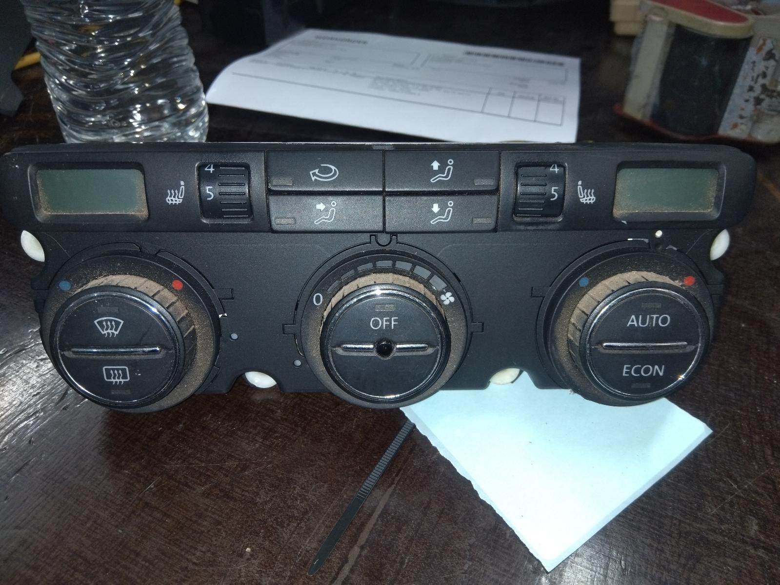 View Auto part Heater/Ac Controls Volkswagen Golf 2007