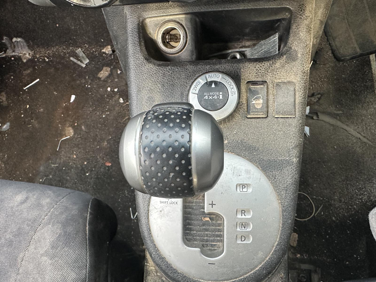 2008 Nissan Xtrail Left Driveshaft View Auto part Left Driveshaft Nissan Xtrail 2008