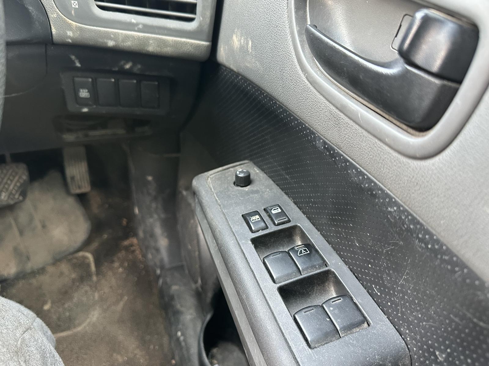 2008 Nissan Xtrail Left Driveshaft View Auto part Left Driveshaft Nissan Xtrail 2008