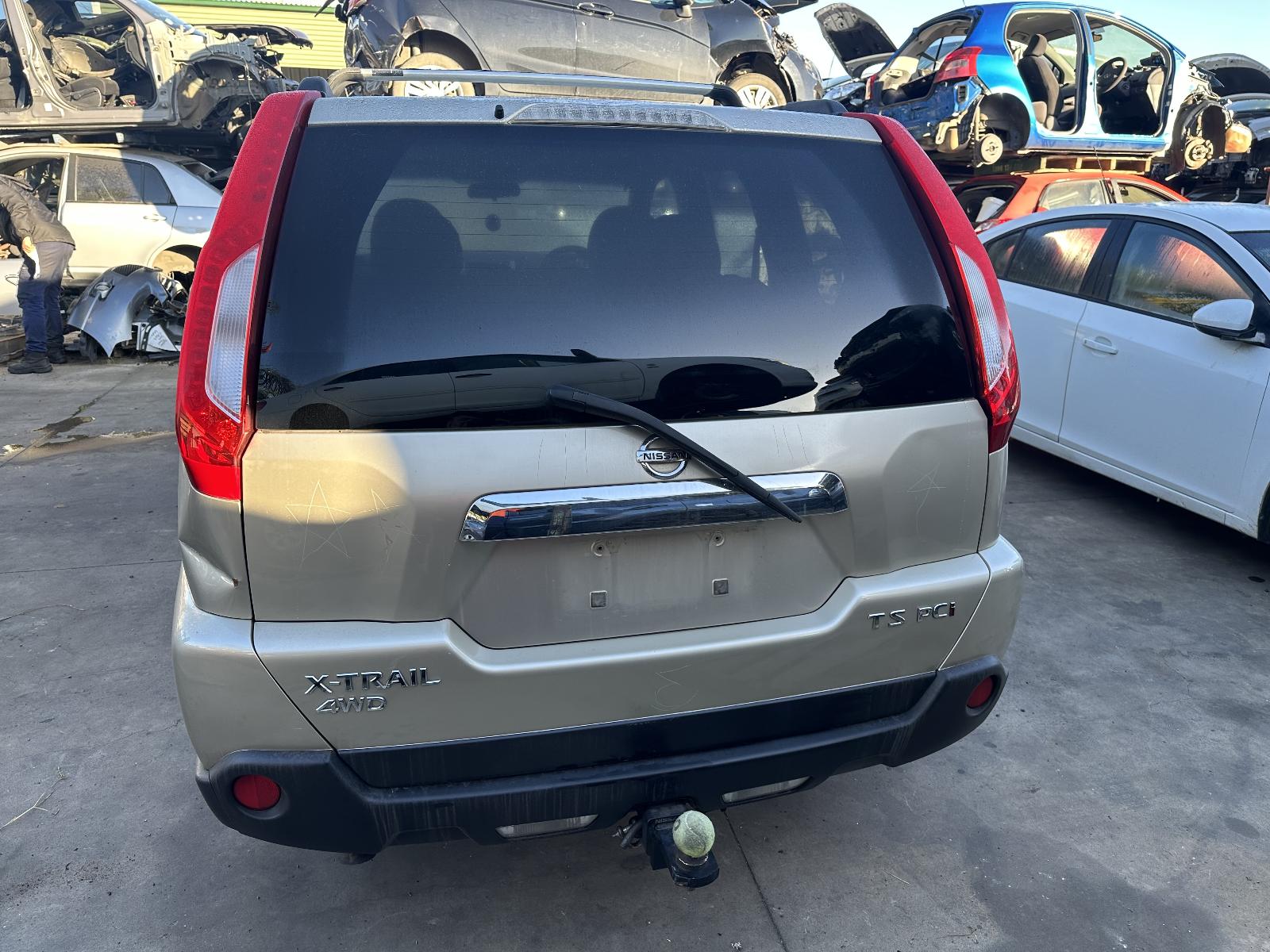 2011 Nissan Xtrail Trans/Gearbox View Auto part Trans/Gearbox Nissan Xtrail 2011