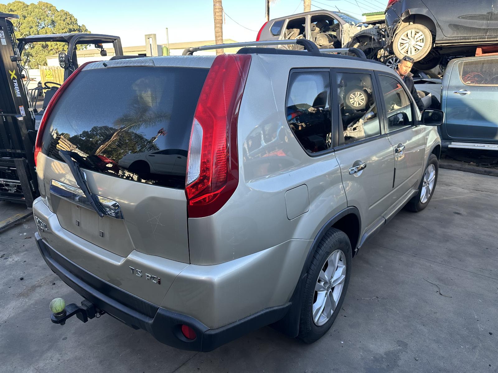 2011 Nissan Xtrail Trans/Gearbox View Auto part Trans/Gearbox Nissan Xtrail 2011