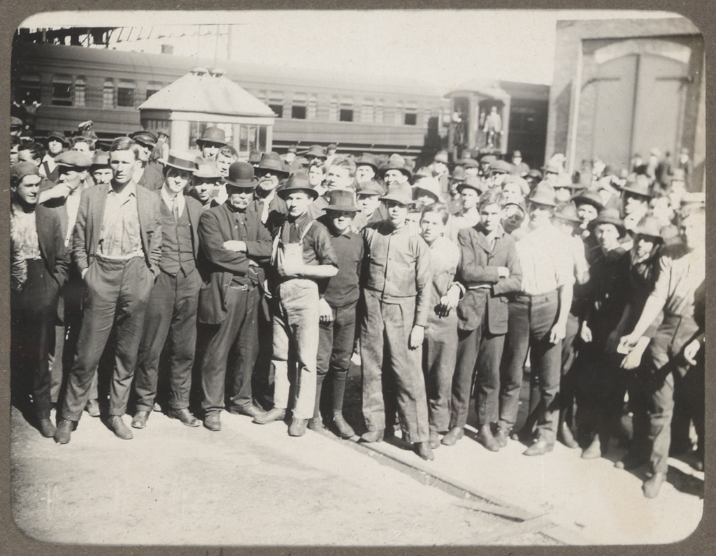 Photograph album of Eveleigh Workshops during the 1917 railway strike - Waiting for dinner Photograph album of Eveleigh Workshops during the 1917 railway strike - Waiting for dinner