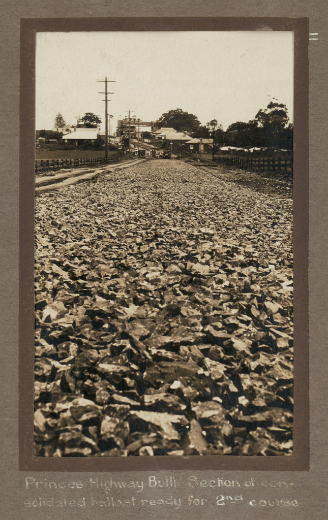 11 Princes Highway Reconstruction via Bulli Section of consolidated ballast ready for 2nd course. 11 Princes Highway Reconstruction via Bulli Section of consolidated ballast ready for 2nd course.