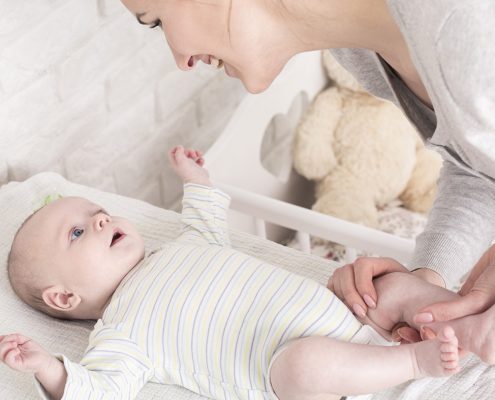 Use These Tips To Change Diapers Quickly And Save 100 Minutes A Day!