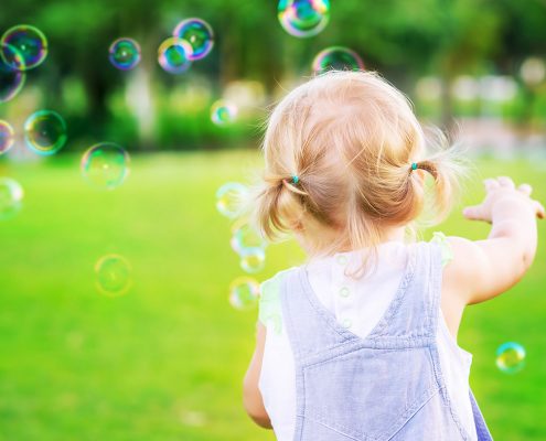 Cheap fun for babies: Simple ways to make your child's day