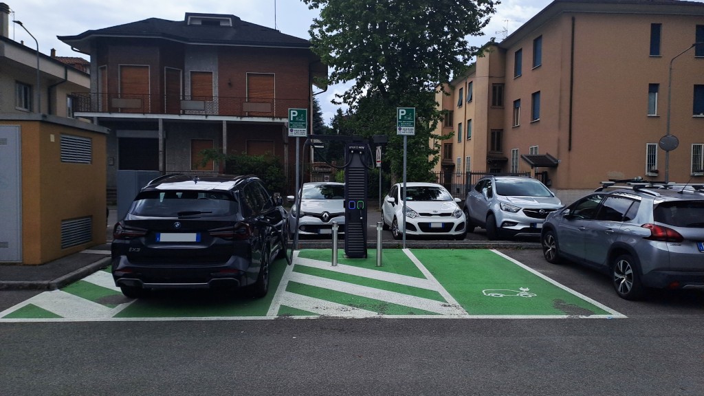 Enel X - Brugherio Santa Caterina — foto 1