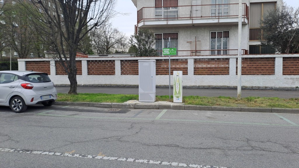 E-Corner - Brugherio XXV Aprile — foto 2