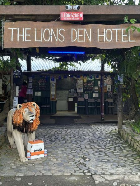 The Lions Den