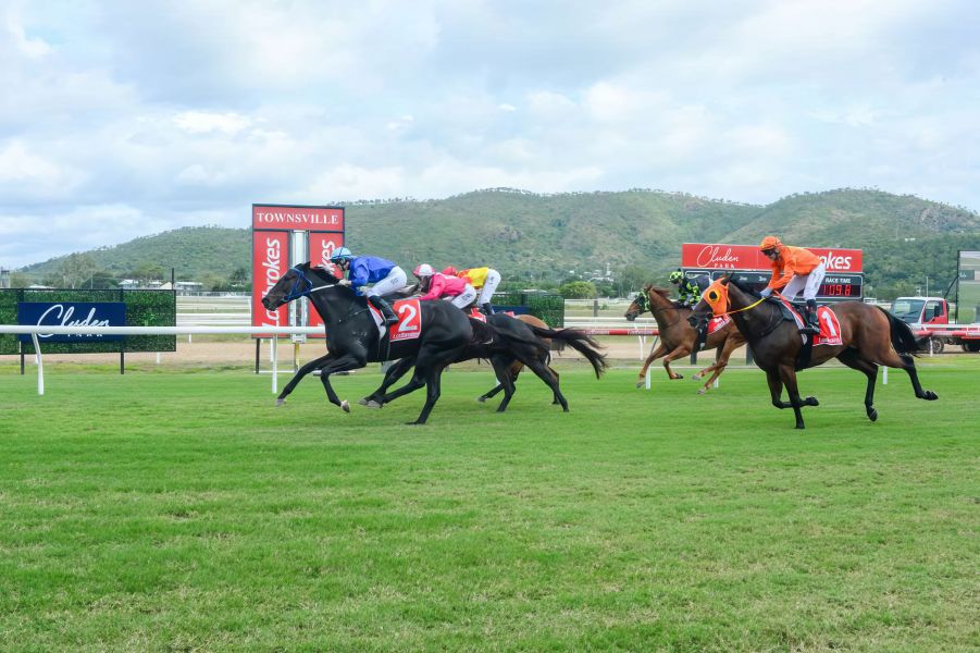 Legend Stamps Himself a Major Battle Contender