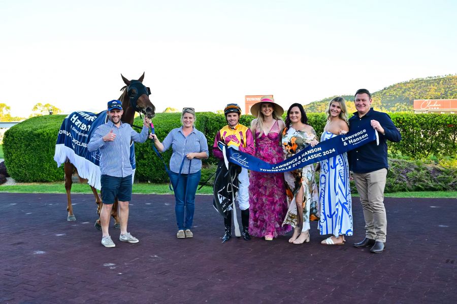 Randy Upstages All Comers in Big Win for Holts