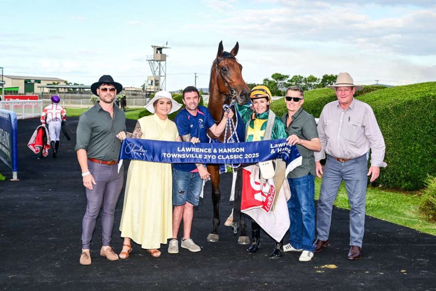 Chambers Weaves Magic on Sheza Alibi in $100,000 Cluden Classic
