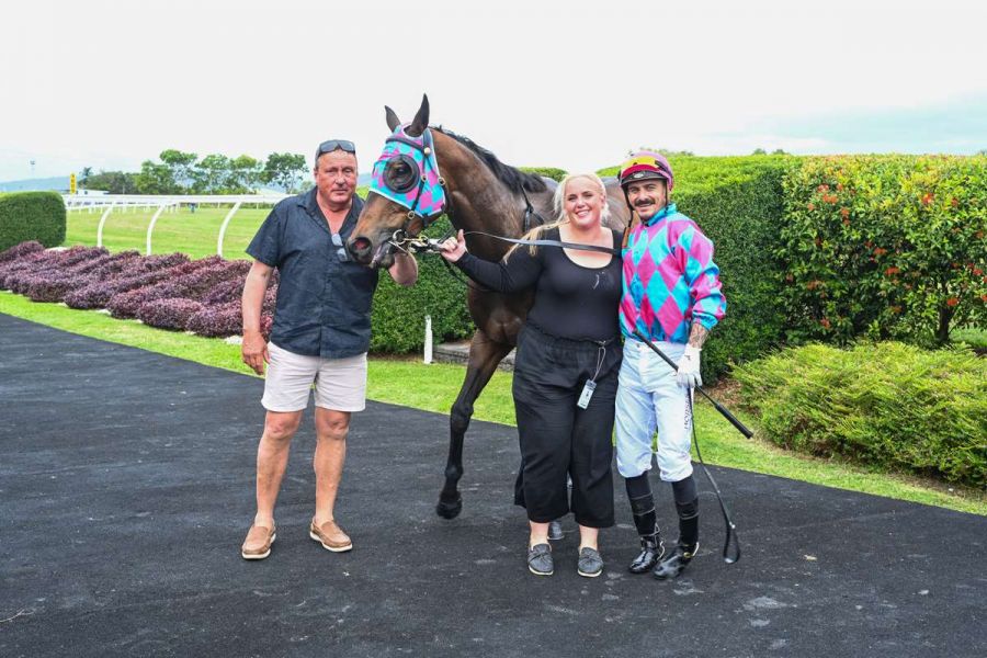 Romeo Gives Taylor Day to Remember 
