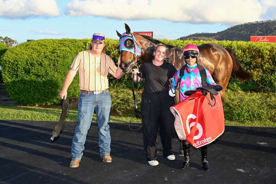 Taylor Triumphs with Dream Double