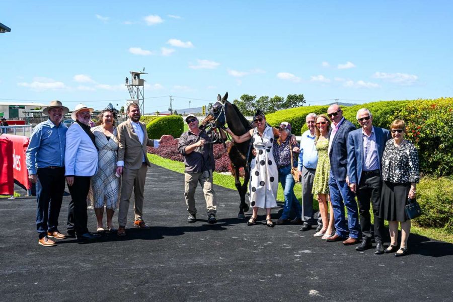 Butler Reunites with Luckless Tiger
