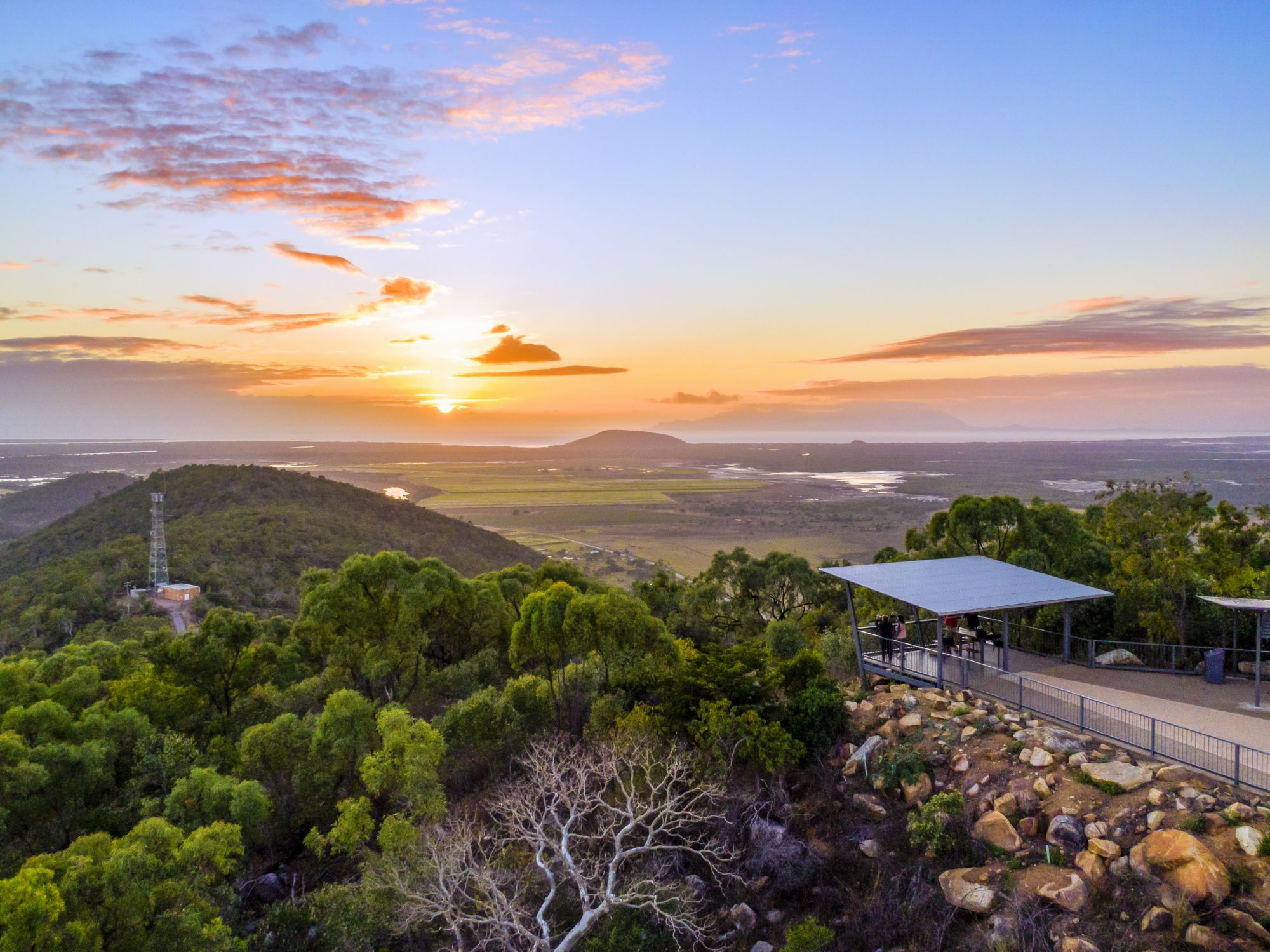 The Burdekin region is home to a thriving rural community set within an area of unspoiled natural beauty