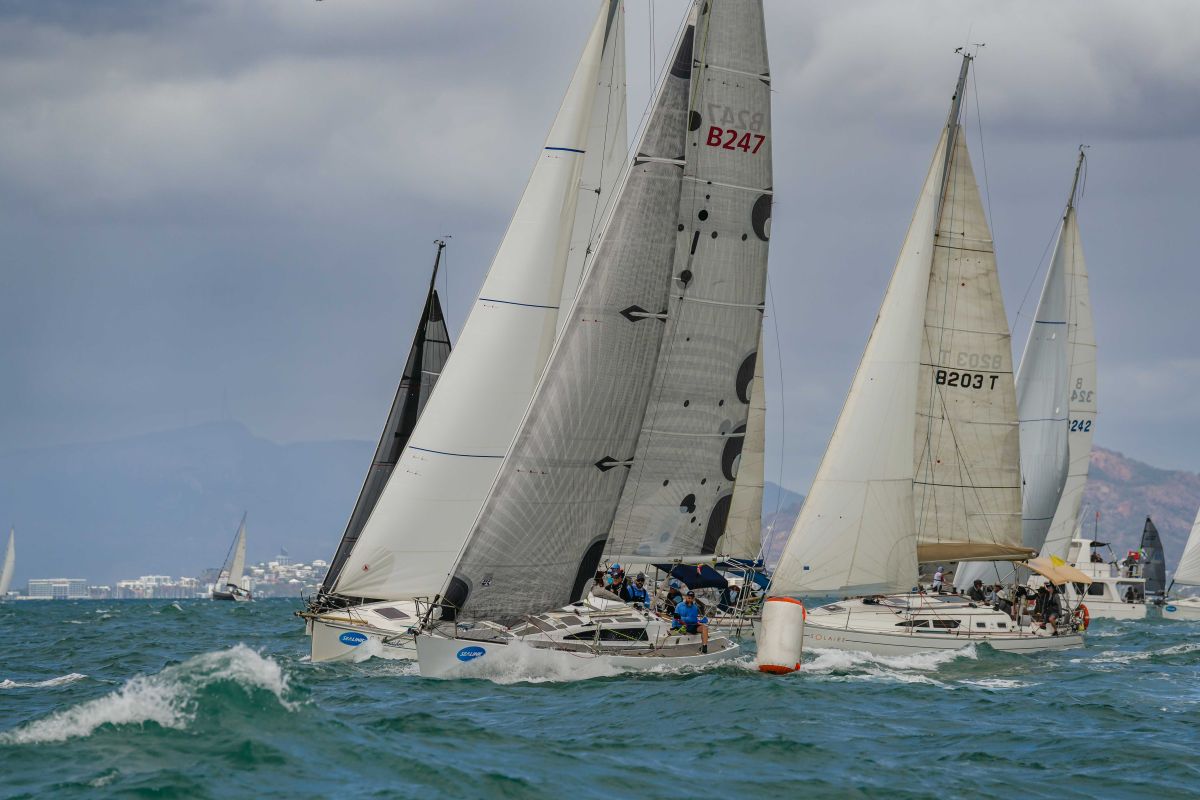 Amaya II gets off the pin well and took line honours - credit Revolution Productions Amaya II gets off the pin well and took line honours - credit Revolution Productions