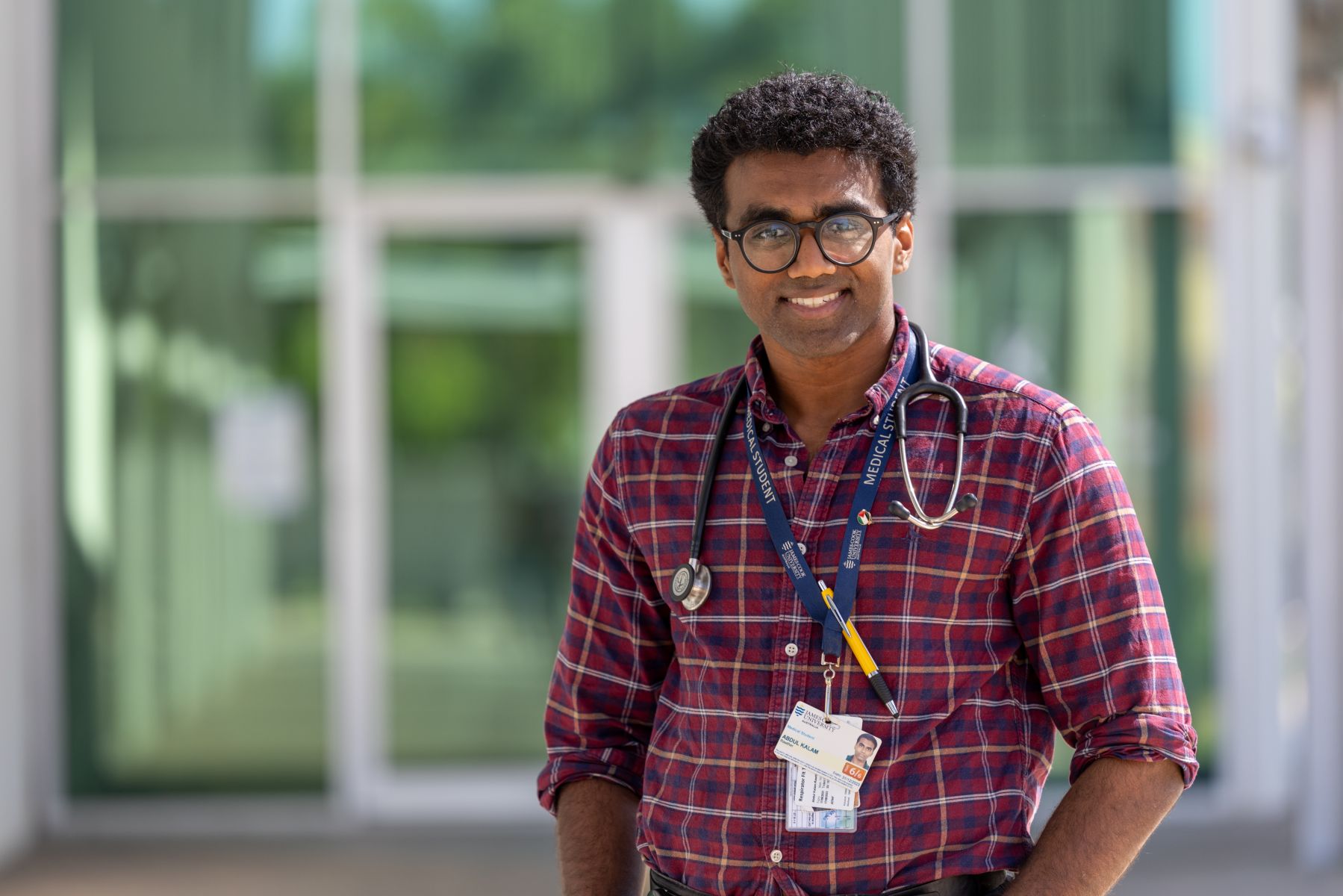 From Overseas Dream to Regional Practice 