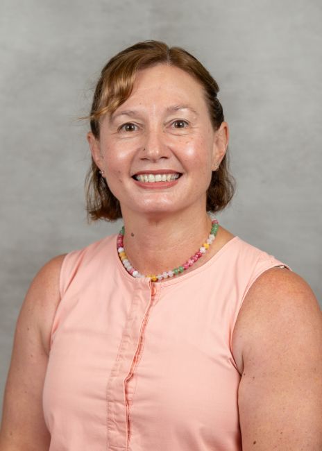 Mrs Jacqueline Loader