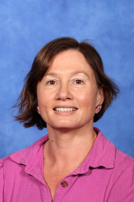 Mrs Jacqueline Loader