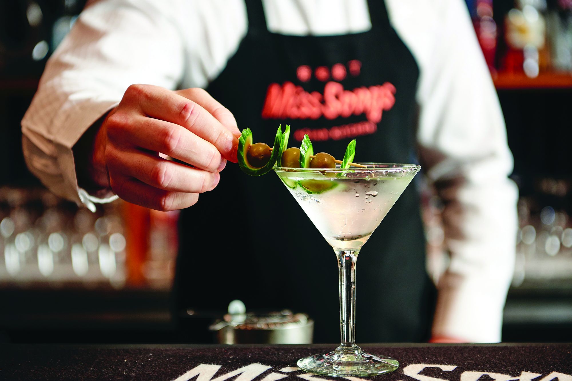 Restaurants & Bars