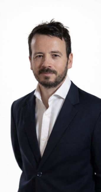 Dr Michael Head