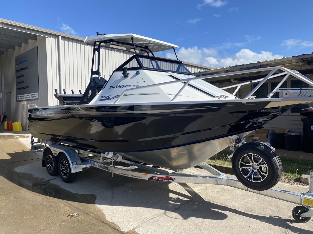 Bar Crusher 670C Yamaha F200XB Townsville Marine