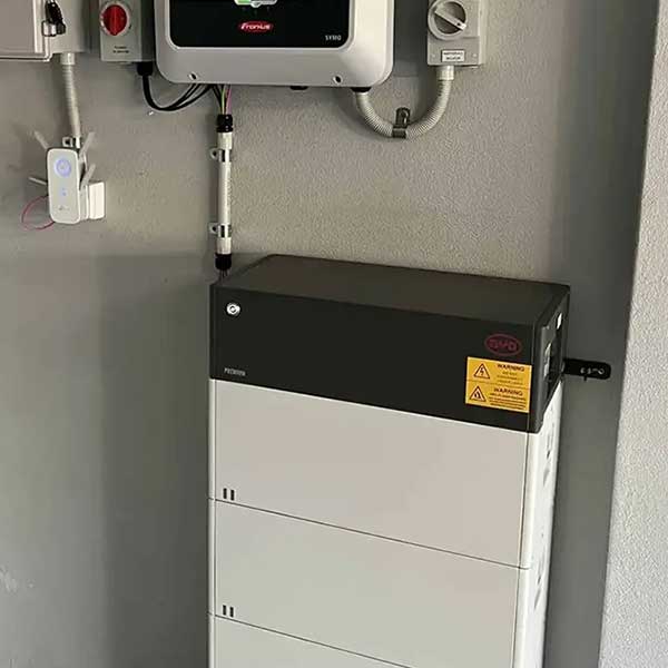 Fronius inverter with a BYD Battery stack