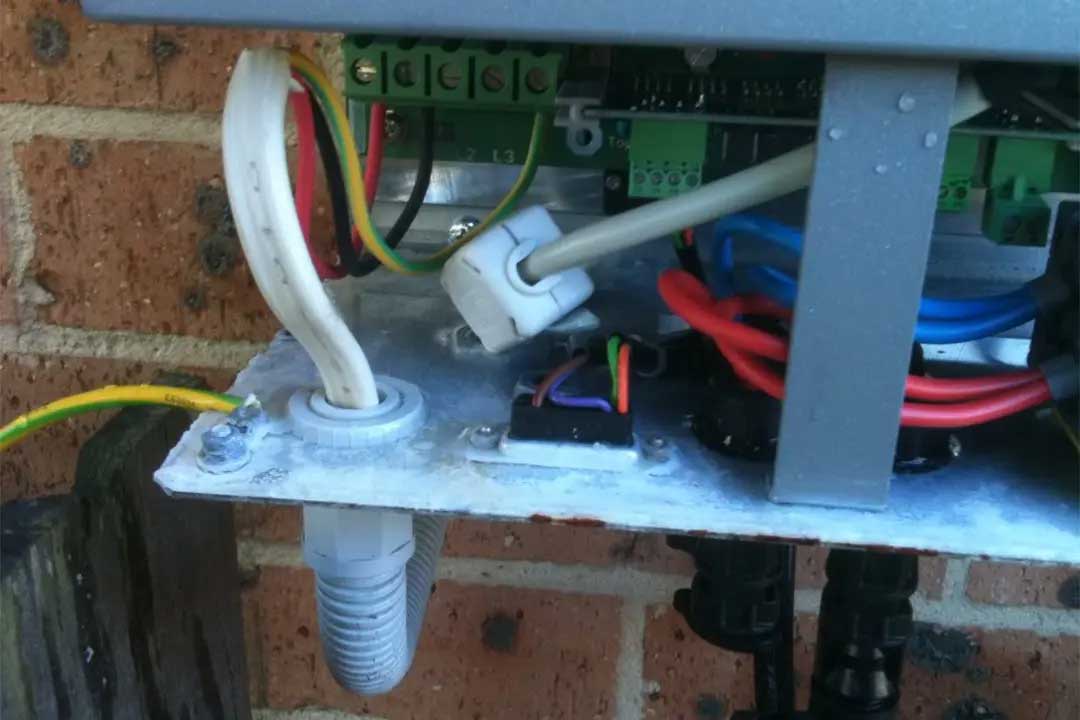 Water ingress in the solar inverter