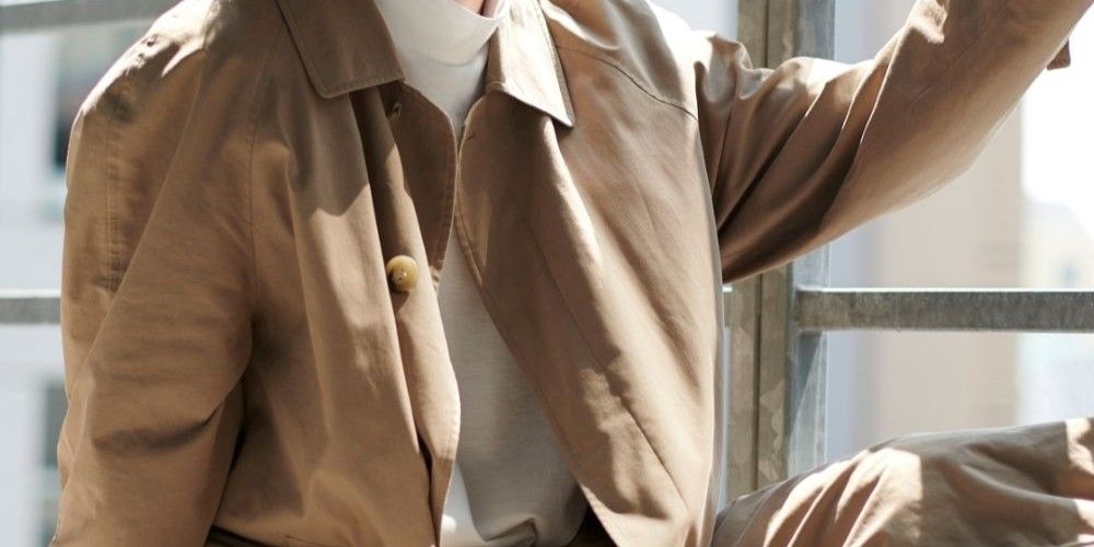 Power of the Statement Overcoat: Outerwear That Complements Your Suit 